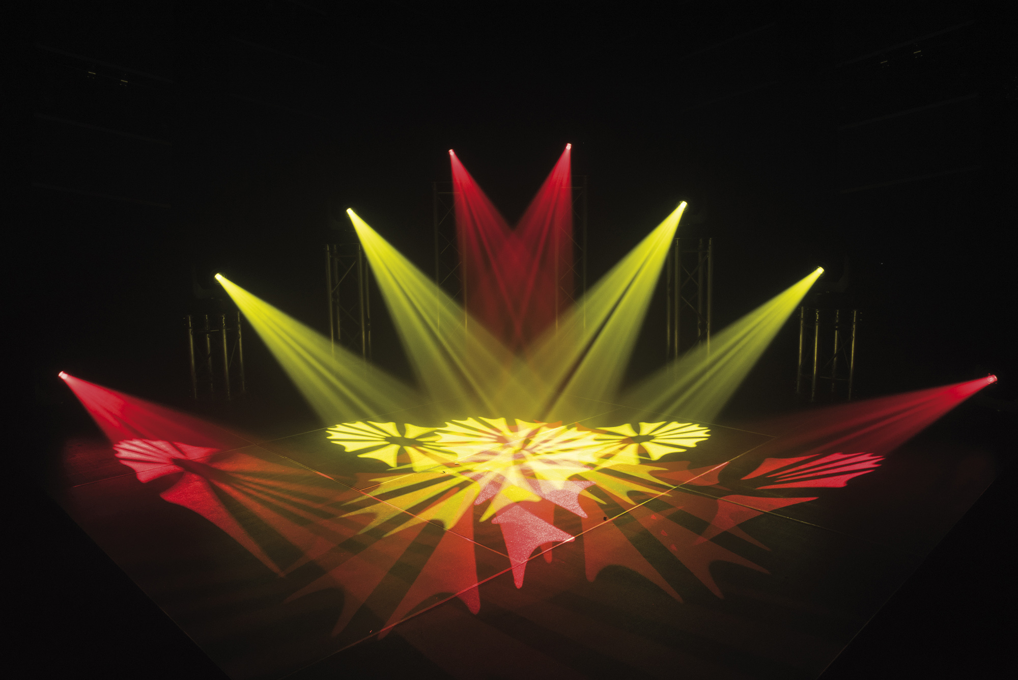 SHOWTEC Phantom 350 Spot - 350 W LED spot moving head - IP65 - Afbeelding 29