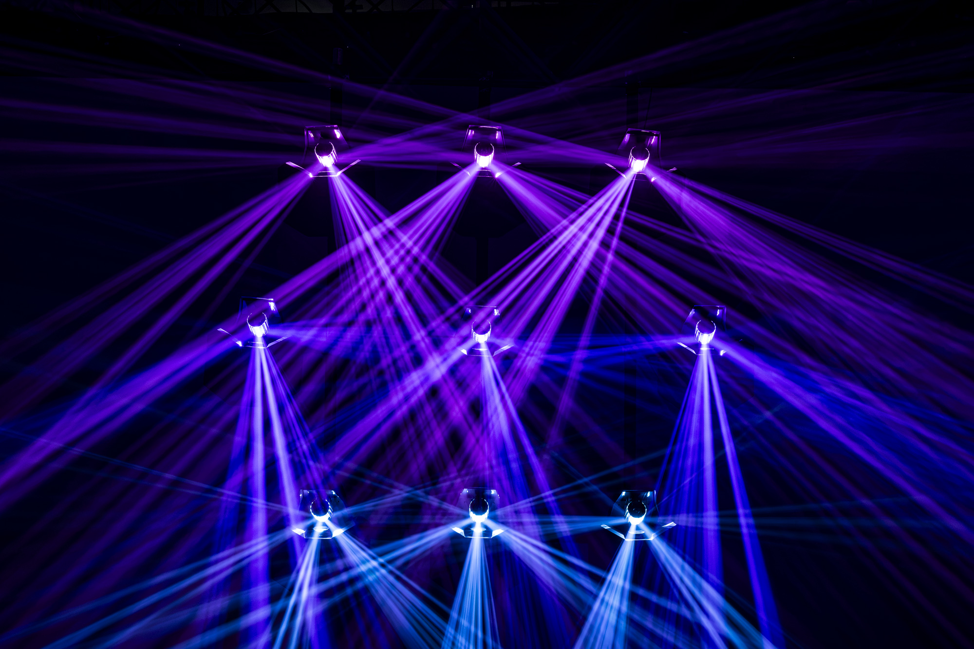 SHOWTEC Demon - 140 W LED-barrel scan-effect - Afbeelding 20